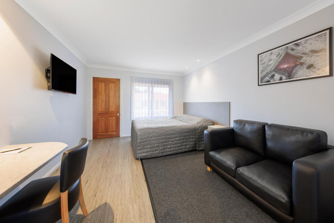 Black Gold Motel Wallerawang Екстер'єр фото